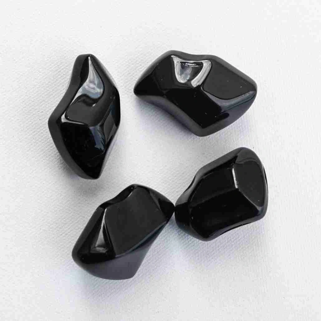 pietre-decorative-sticla-cristal-negru-zfs05n